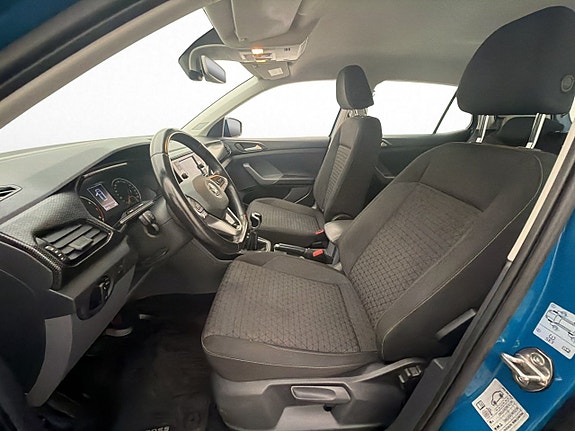 Volkswagen T-Cross 11 of 30