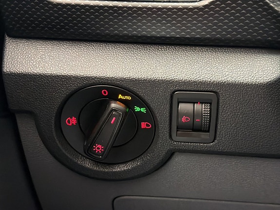 Volkswagen T-Cross 15 of 30