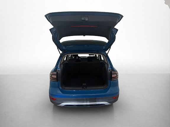 Volkswagen T-Cross 26 of 30