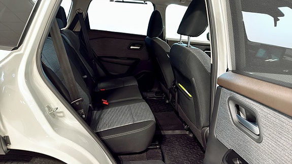 Nissan X-Trail 11 of 12