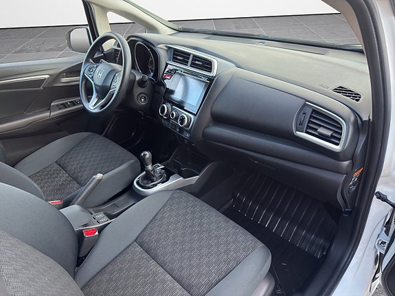 Honda Jazz 11 of 16