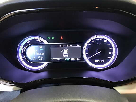 Kia Niro 10 of 27