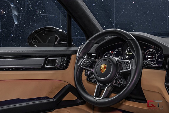 Porsche Cayenne 22 of 23