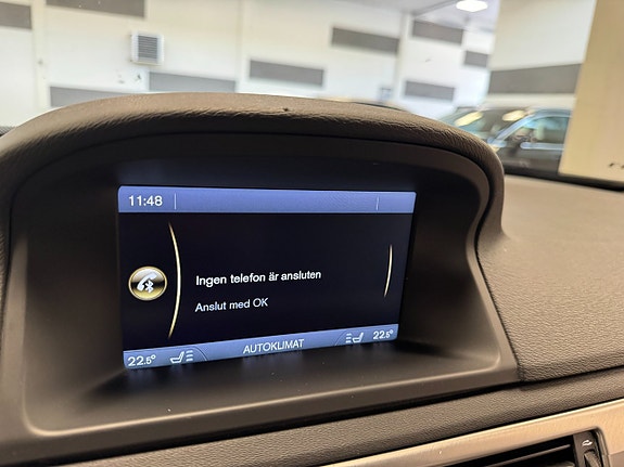 Volvo V70 10 of 14