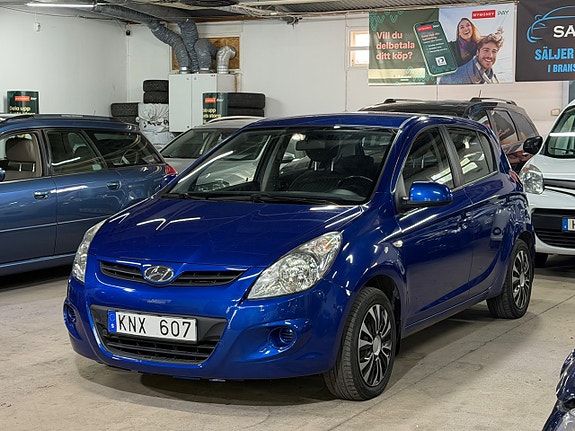 Hyundai i20 3 of 16