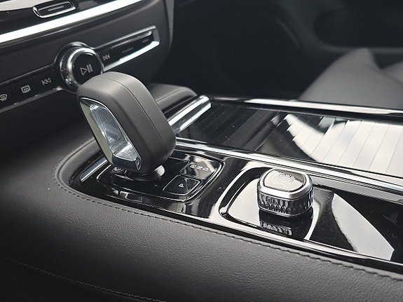 Volvo V60 12 of 22