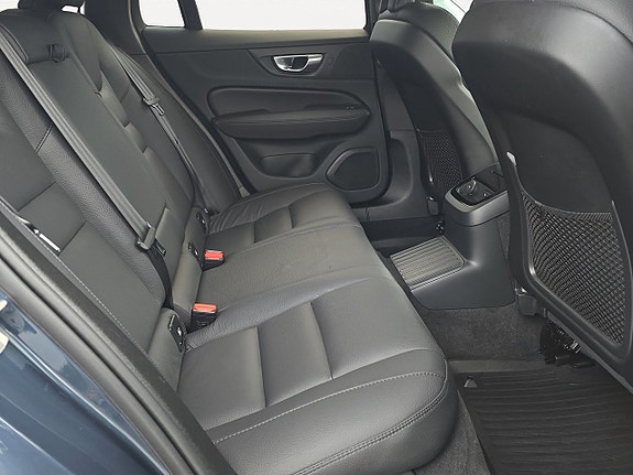Volvo V60 19 of 22