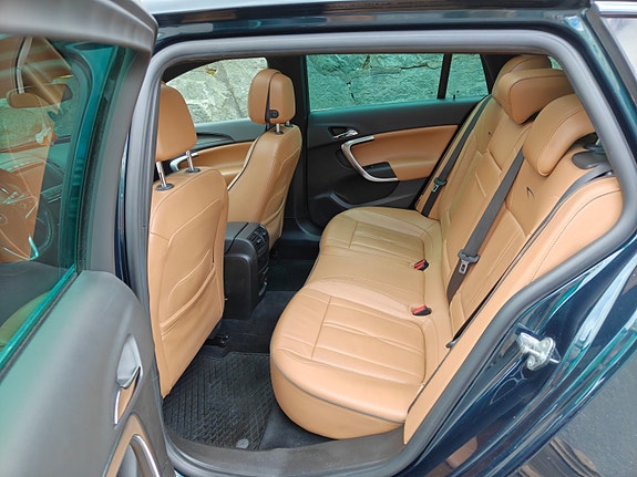 Opel Insignia 6 of 9