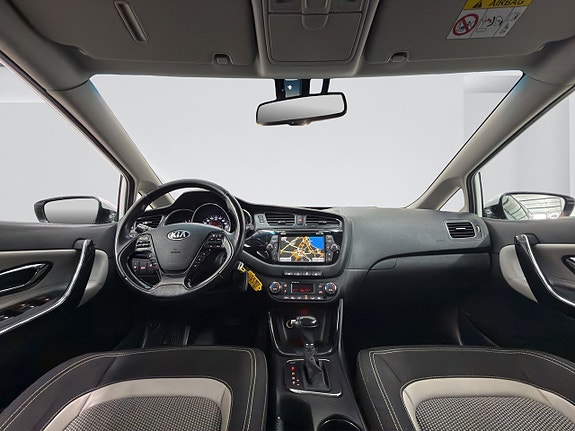 Kia Ceed 10 of 18