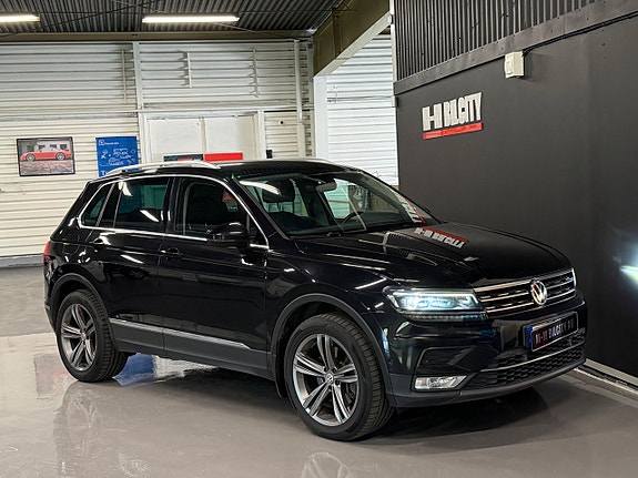 Volkswagen Tiguan 6 of 12