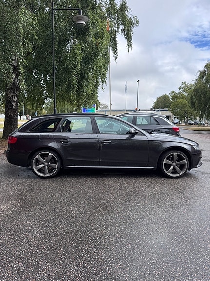 Audi A4 2 of 10