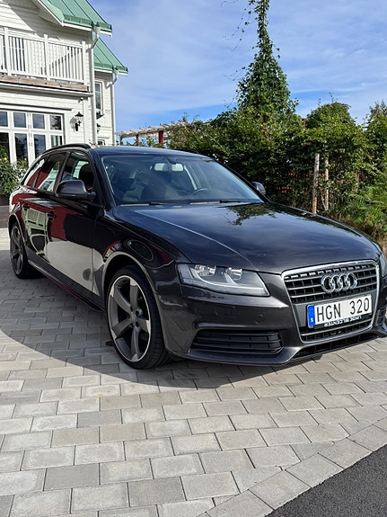 Audi A4 4 of 10