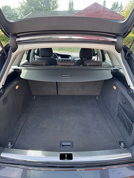 Audi A4 9 of 10