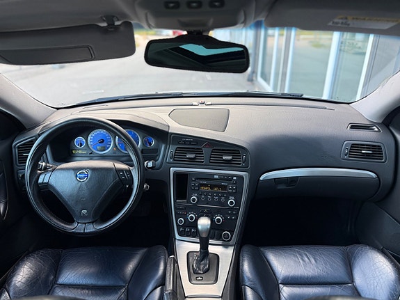 Volvo S60 11 of 30
