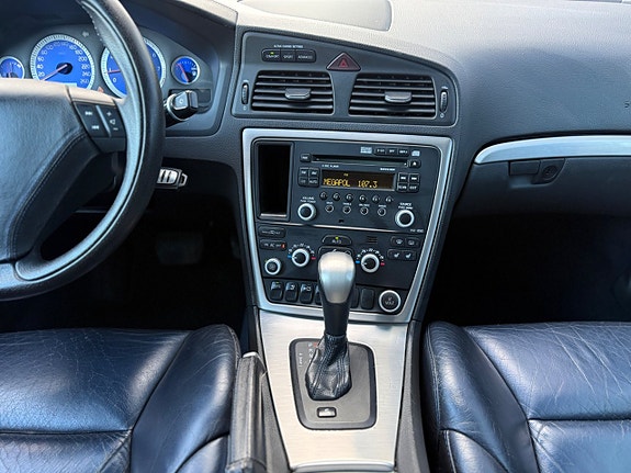 Volvo S60 25 of 30