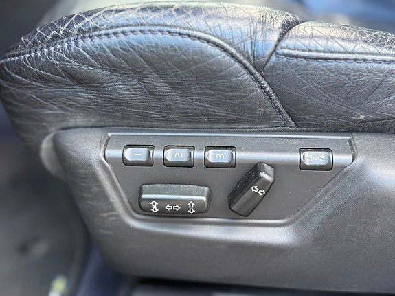 Volvo S60 29 of 30