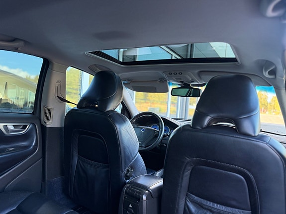 Volvo S60 7 of 30