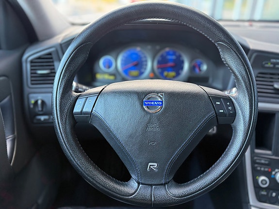 Volvo S60 9 of 30