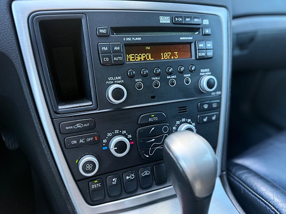 Volvo S60 12 of 30