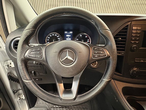 Mercedes-Benz Vito 119 9 of 16