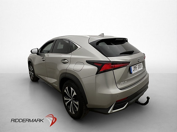 Lexus NX300h 5 of 30