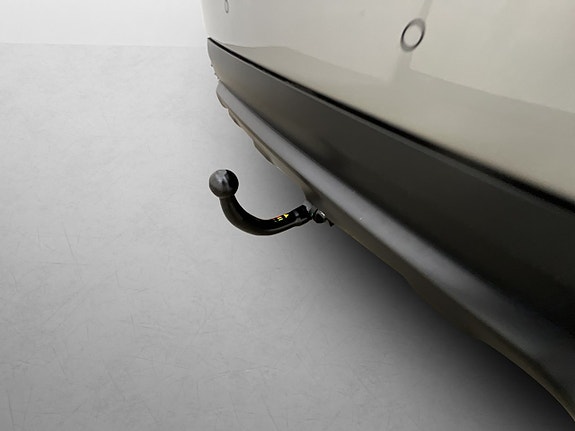 Lexus NX300h 9 of 30