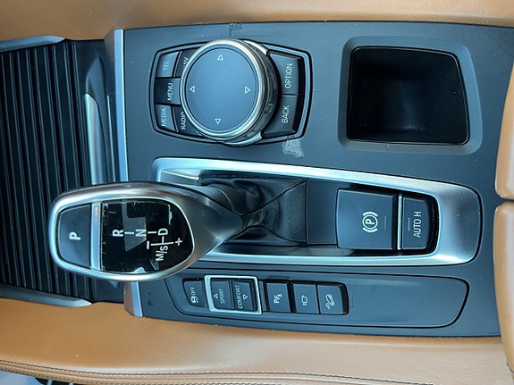 BMW X6 21 of 25