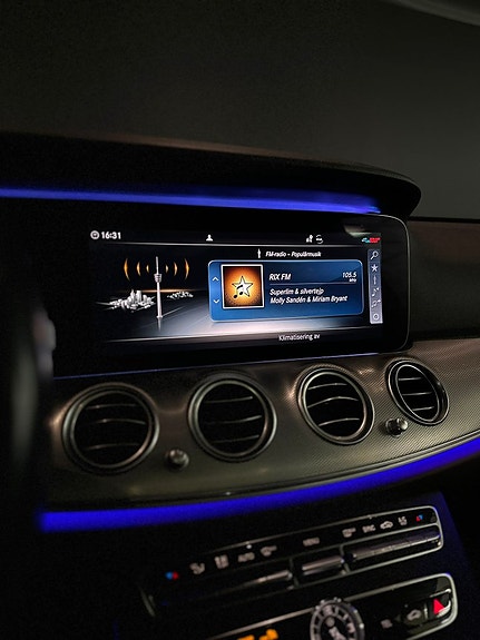 Mercedes-Benz E220 16 of 20