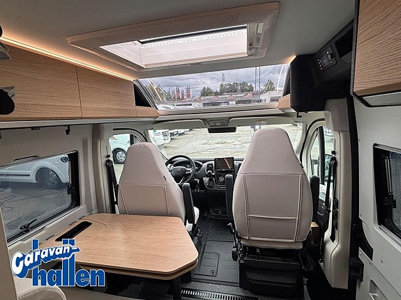 Adria TWIN SELECT 640 SLB - FIAT 6E 2,2 140HP 35H 22 of 27