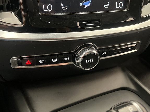 Volvo V60 Cross Country 26 of 30