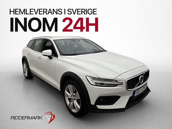 Volvo V60 Cross Country 3 of 30