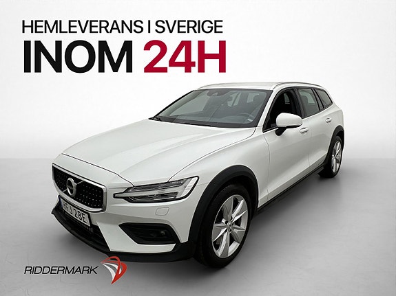 Volvo V60 Cross Country 3 of 30
