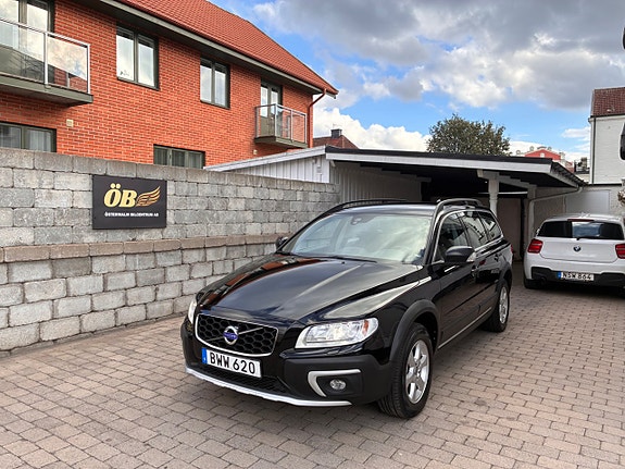 Volvo XC70 3 of 30