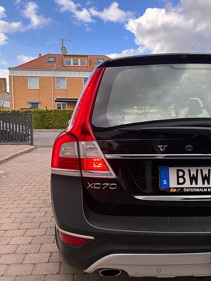 Volvo XC70 9 of 30