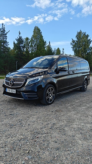 Mercedes-Benz V220 d 3 of 16