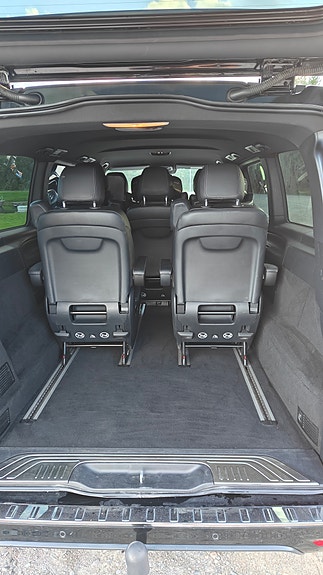 Mercedes-Benz V220 d 10 of 16