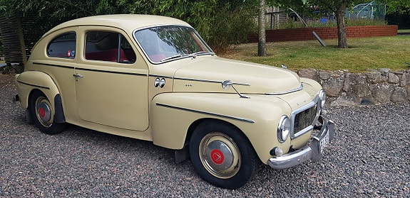Volvo PV 2 of 25