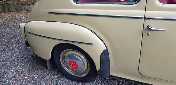 Volvo PV 18 of 25