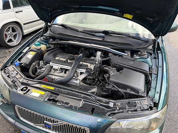 Volvo V70 6 of 6