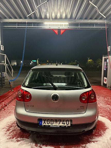 Volkswagen Golf V 3 of 5