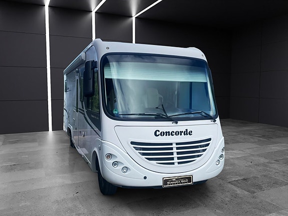 Concorde Credo Campervan Fiat 3.0 MultiJet 831L Automatisk /ALDE /SOLCELL /KAMERA 2 of 16