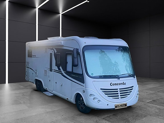 Concorde Credo Campervan Fiat 3.0 MultiJet 831L Automatisk /ALDE /SOLCELL /KAMERA 3 of 16
