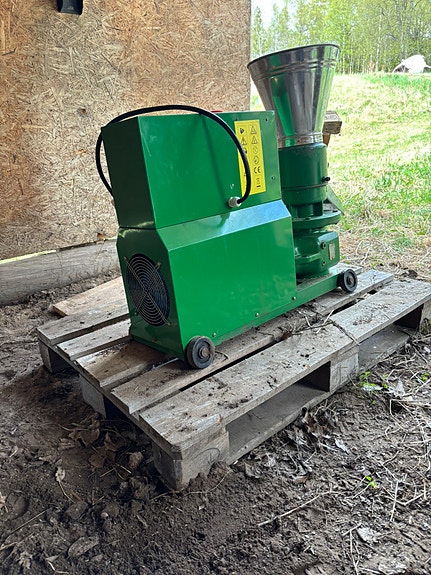 Träpelletspress 4kw Skånekraft 3 of 6