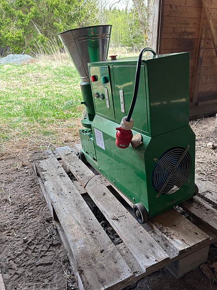 Träpelletspress 4kw Skånekraft 4 of 6