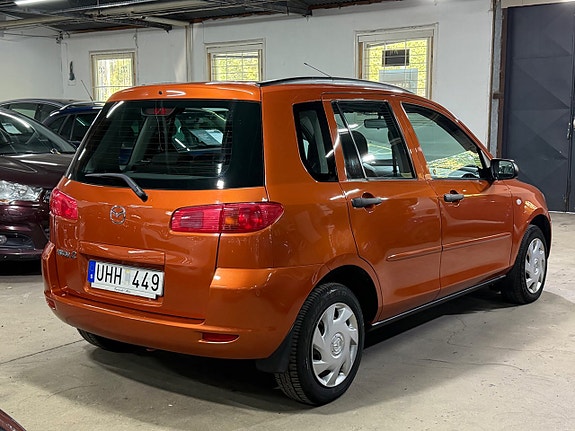 Mazda 2 7 of 16