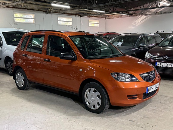 Mazda 2 2 of 16