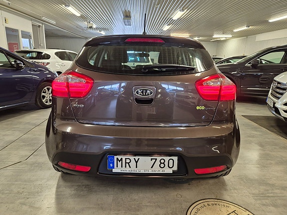 Kia Rio 6 of 20