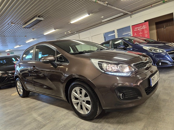 Kia Rio 5 of 20