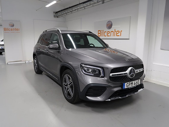 Mercedes-Benz GLB200 d 3 of 30