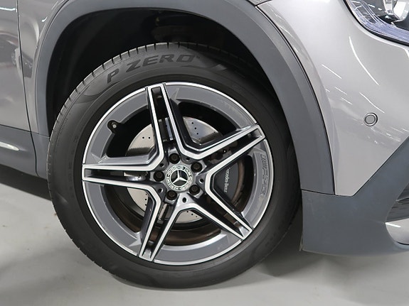 Mercedes-Benz GLB200 d 12 of 30